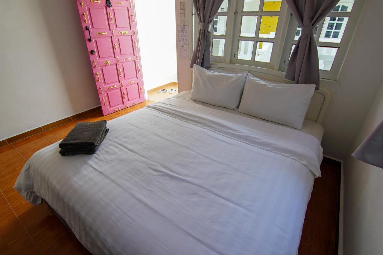 Hotel Vagary Pangkor à Pekan Pangkor Extérieur photo